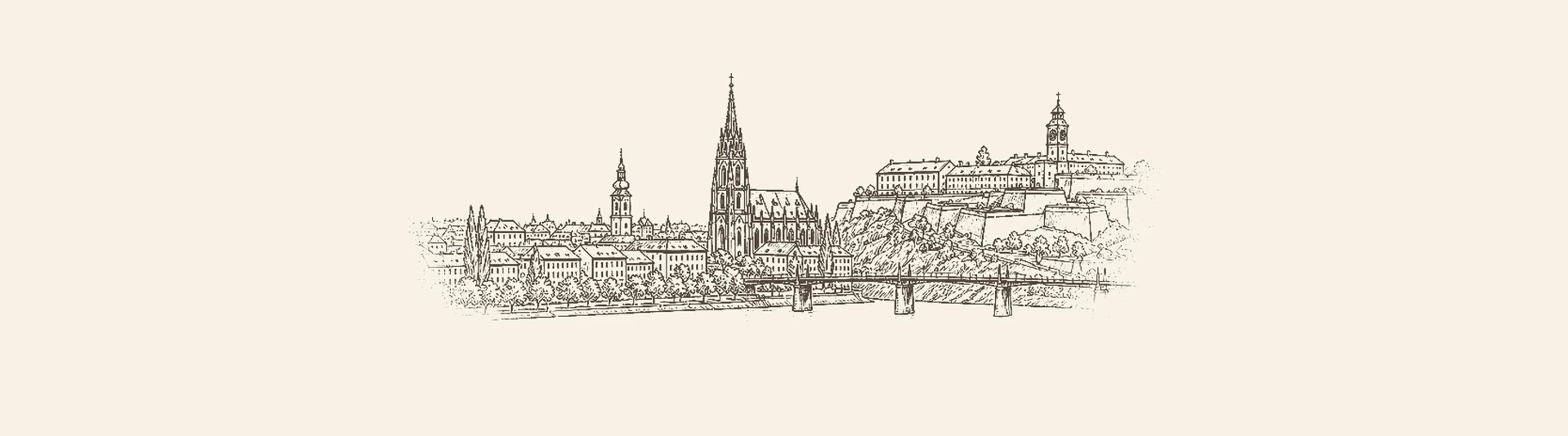 Novi Sad'ın Tuna kıyısı, karşı yakadaki Petrovaradin Kalesi ve saat kulesi
